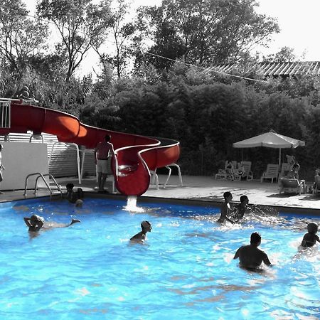 Camping Village Costa Verde 波坦察皮切纳港 外观 照片